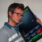worlds_largest_phone